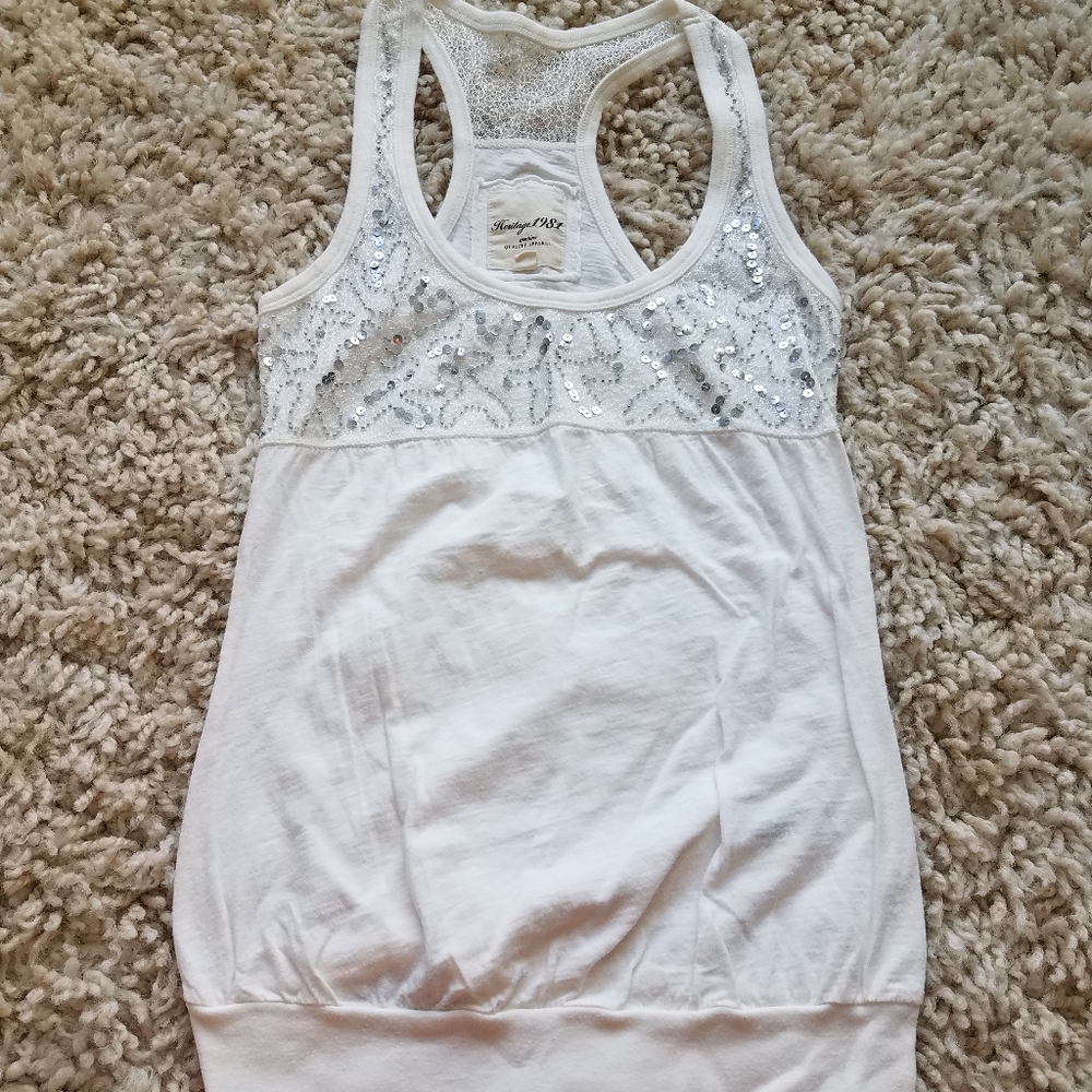 3/$15!! Heritage 1981 tank top